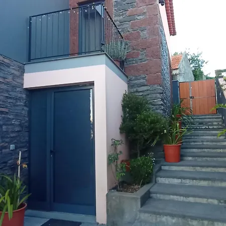 Grace Valley House *